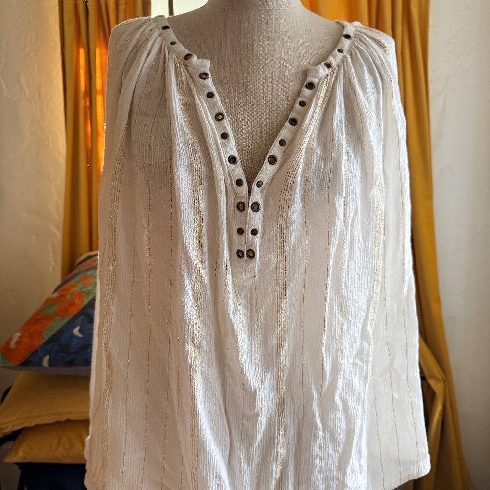 Linen Peasant top with gold lurex